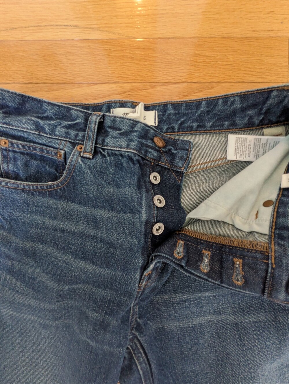 Madewell Barrel Darted Jeans 100% Cotton - Picture 3 of 7